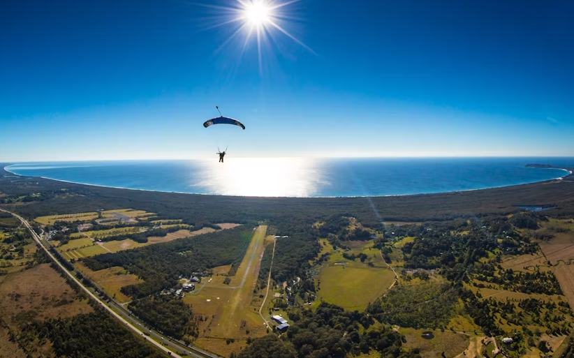 15,000 Ft Byron Bay Skydive During Weekend with Transfer from Brisbane
